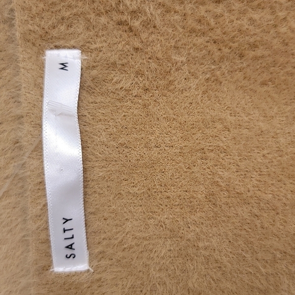 Salty Luxe Fuzz Knit Short-Sleeve Crop Top  Mushroom - Size Medium - Picture 5 of 7